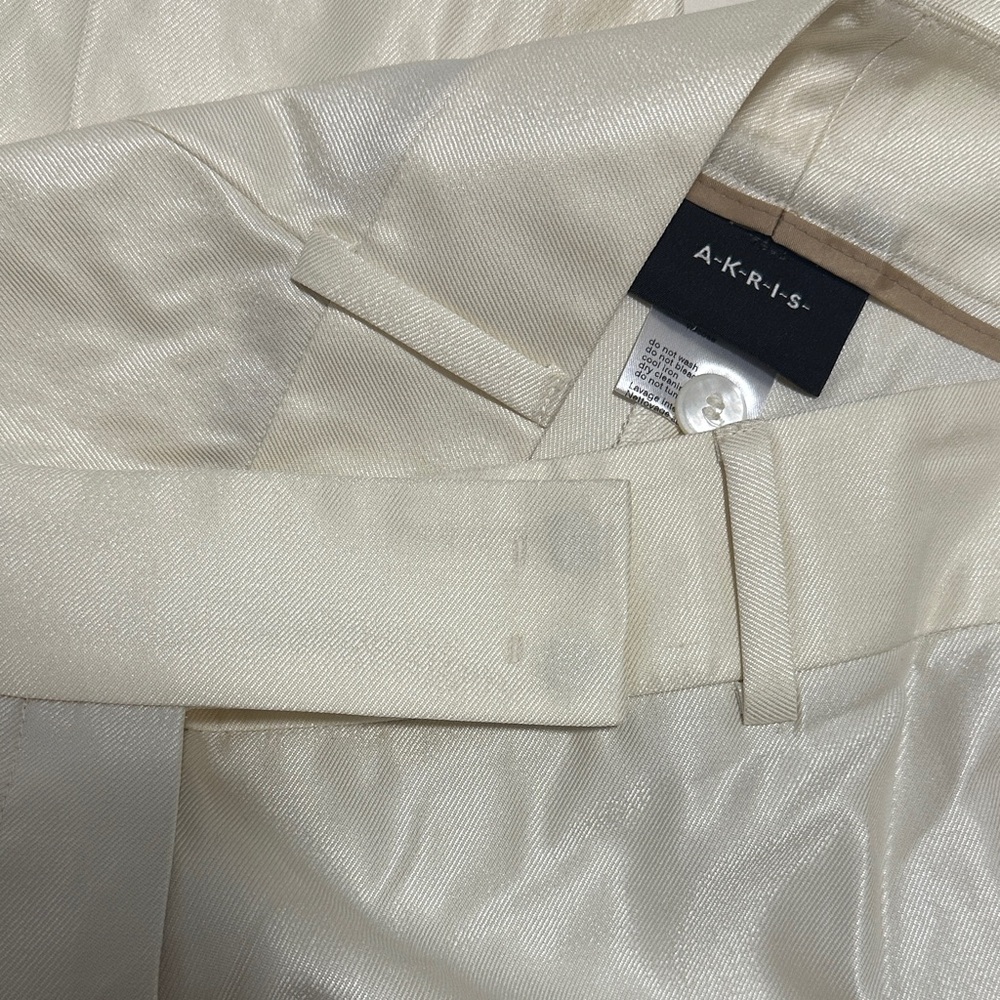 Akris Cream High-Waist Pleated Silk Pants - Picture 7 of 12